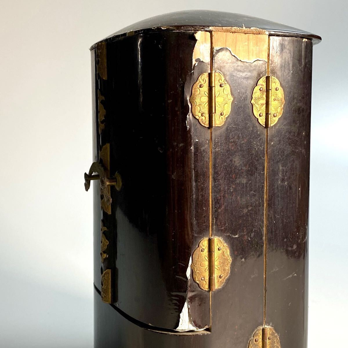 Walking Shaka Nyorai Mini Zushi Shrine (12 cm Figure) | Gilt Polychrome Buddhist Icon | Edo–Meiji Era Domestic Devotion