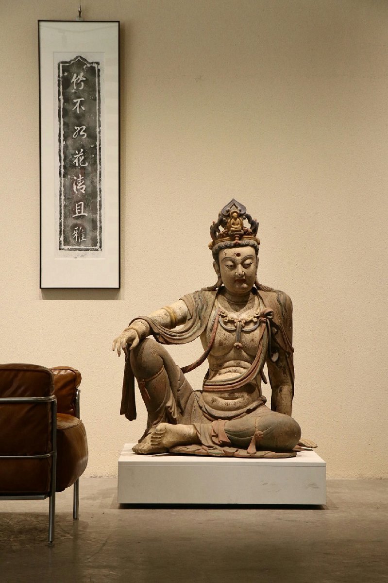 Chinese Buddhist Zizai Guanyin (Jizai Kannon / Avalokiteshvara) Buddha Statue, Monumental Camphor Wood Sculpture, Song Dynasty Style Temple Image (Antique, 100+ Years)