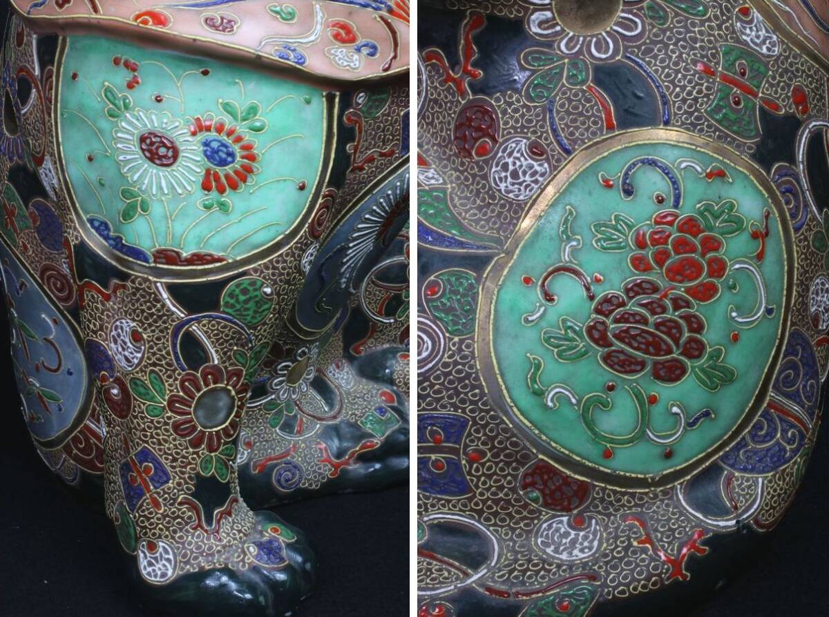 Monumental Kutani Ware Maneki-neko — Left-Paw Beckoning Fortune Cat — Large Hand-Painted Ceramic Sculpture (43 cm)