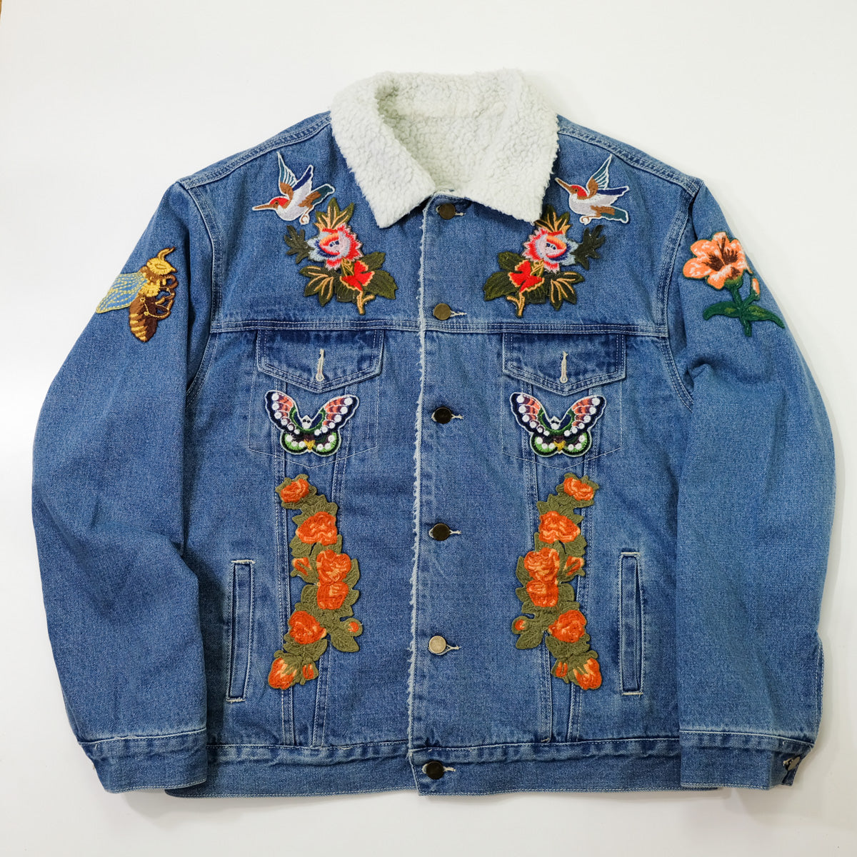 L’Aveugle Par Amour Tiger Embroidered Custom Patches Sherpa Denim Jacket | Butterfly Rose Bird Patch Trucker Coat | Maximalist Streetwear (Copy)