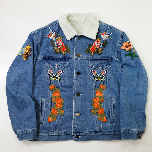 L’Aveugle Par Amour Tiger Embroidered Custom Patches Sherpa Denim Jacket | Butterfly Rose Bird Patch Trucker Coat | Maximalist Streetwear (Copy)