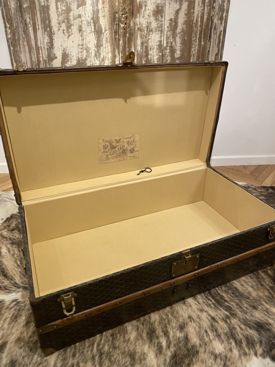 Goyard early 1900s trunk with travel labels, view 4 of 10