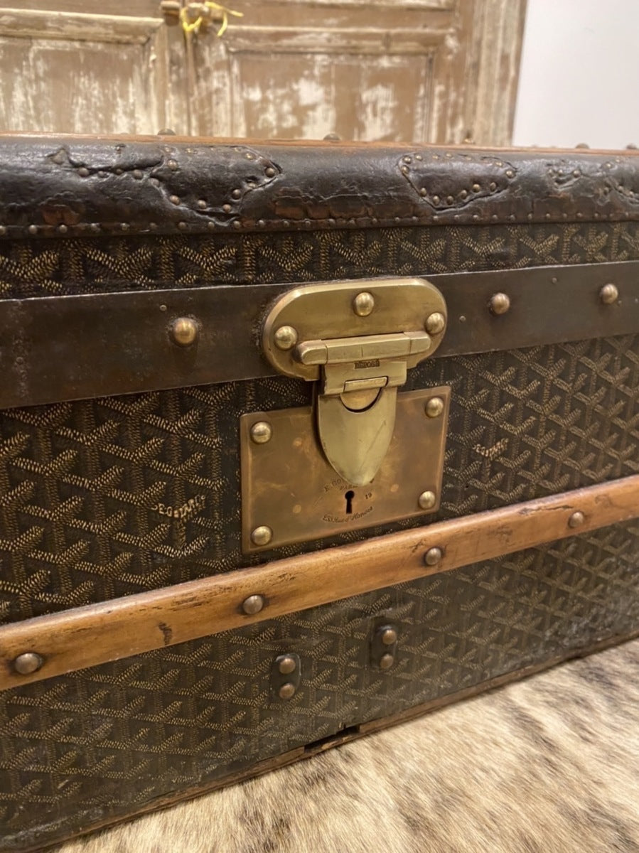 Goyard early 1900s trunk with travel labels, view 6 of 10