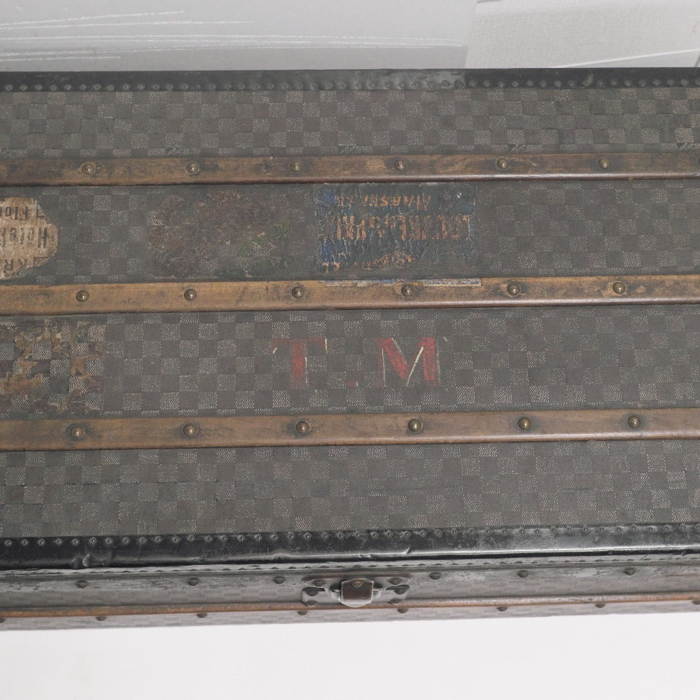 Louis Vuitton Damier Malle Courrier trunk c.1888–1900, view 7 of 10