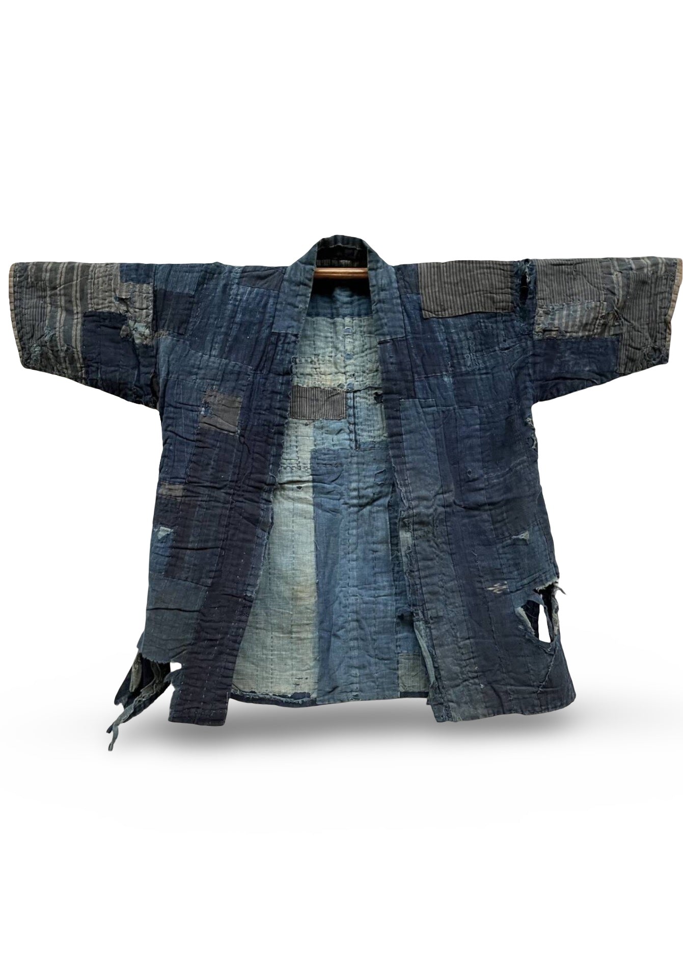 Antique Boro Noragi Jacket – Meiji–Early Shōwa Era Indigo Patchwork / Hand-Stitched Hemp & Cotton Folk Textile (100+ Years Old)