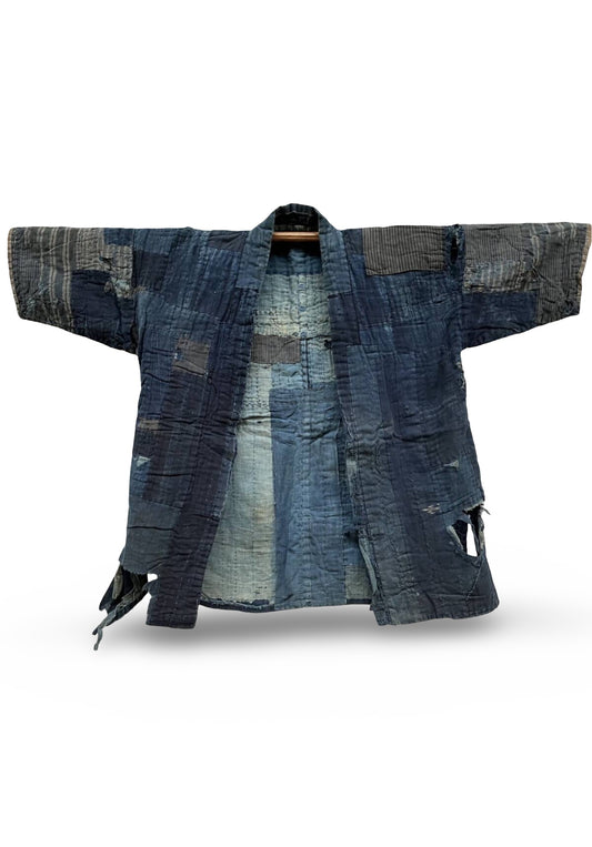 Antique Boro Noragi Jacket – Meiji–Early Shōwa Era Indigo Patchwork / Hand-Stitched Hemp & Cotton Folk Textile (100+ Years Old)