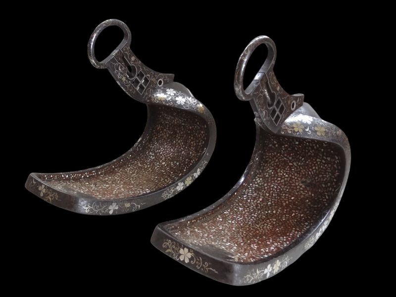 Edo Period Japanese Samurai Abumi Stirrup Pair Silver Inlay Kamon Pine Crest Signed Owari