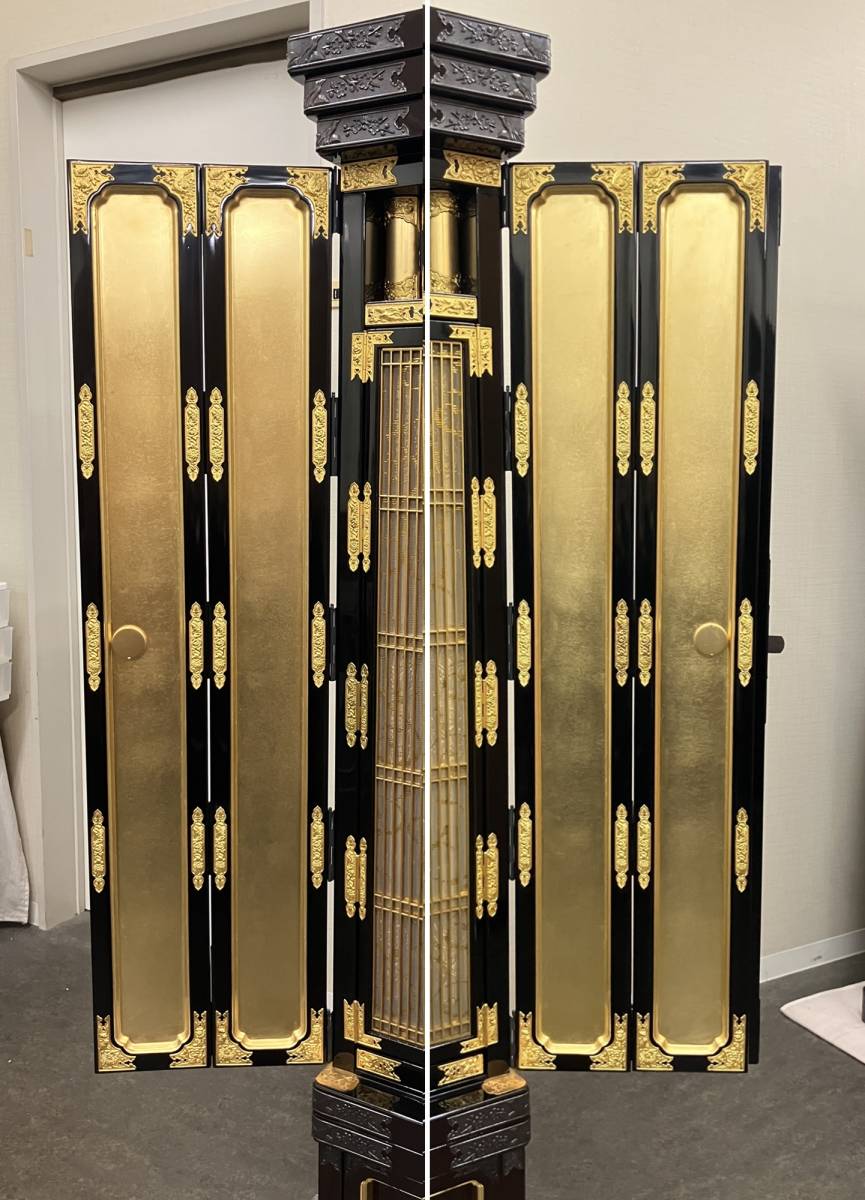 Deadstock Otani-ha Gold Butsudan Altar Cabinet — Two-Tier Guden Architecture, Black Lacquer Exterior & Gold Sanctum (Approx. 161 cm) — Estate-Scale Domestic Shrine