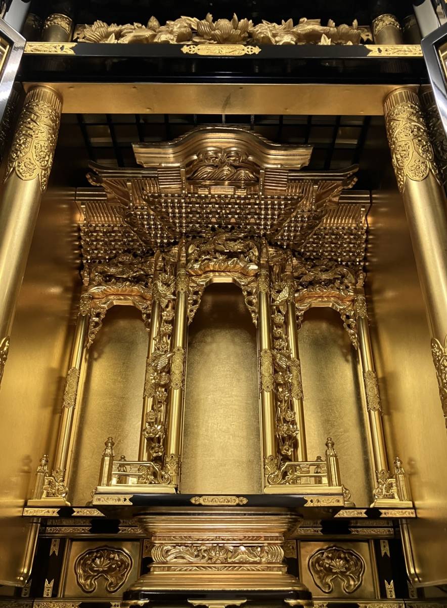 Deadstock Otani-ha Gold Butsudan Altar Cabinet — Two-Tier Guden Architecture, Black Lacquer Exterior & Gold Sanctum (Approx. 161 cm) — Estate-Scale Domestic Shrine