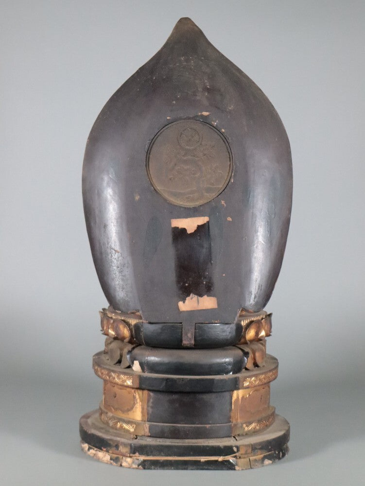 Muromachi-Period Wooden Amida Nyorai — Gilt Polychrome Seated Buddha Sculpture