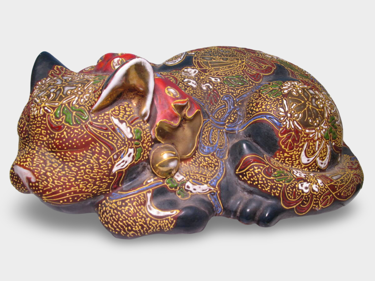 Monumental Kutani Ware Maneki‑neko | Gilded Polychrome Beckoning Cat