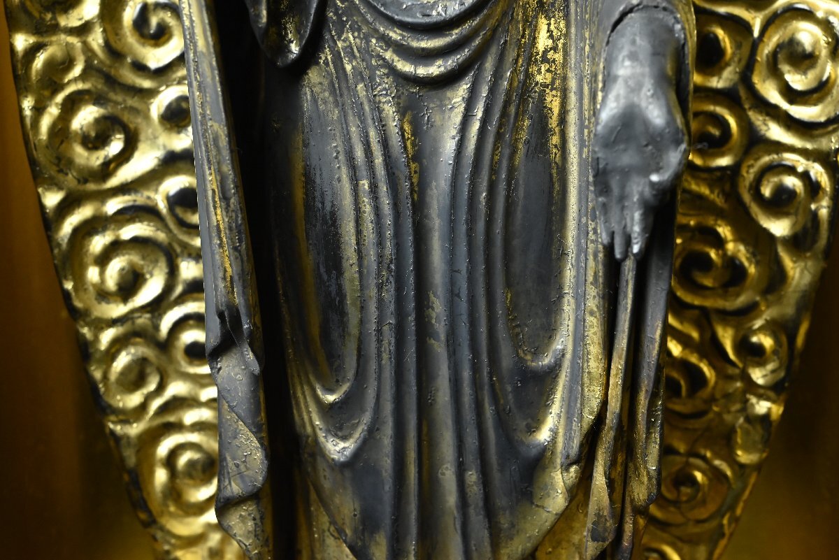 Edo Period Gyokugan Amida Nyorai Zushi 69cm — Temple-Housed Wooden Buddhist Sculpture with Crystal Eyes