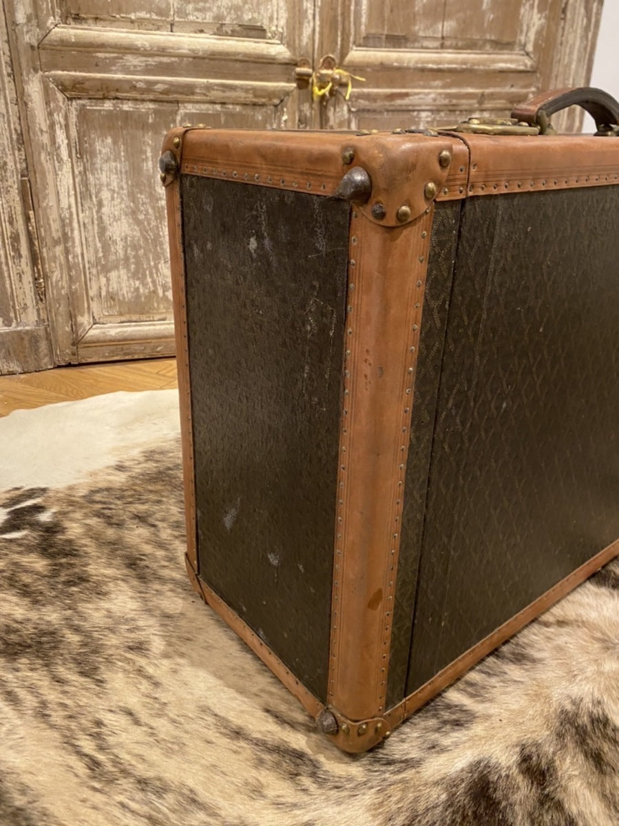 Goyard antique closet trunk pair Nos. 16 and 17, view 8 of 20