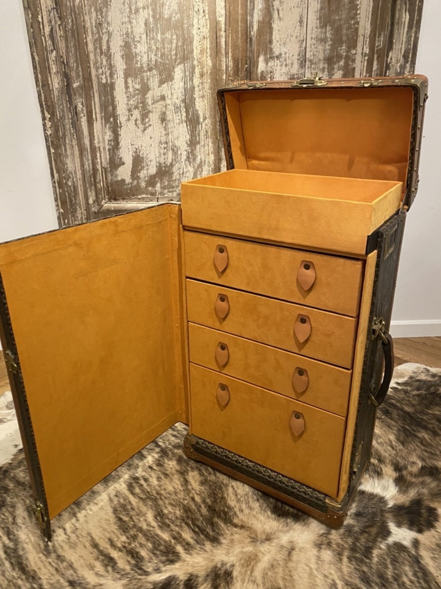 Goyard antique closet trunk pair Nos. 16 and 17, view 10 of 20