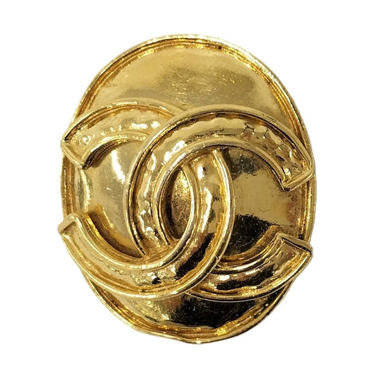 Chanel Gilt Oval Brooch with Large CC, view 1