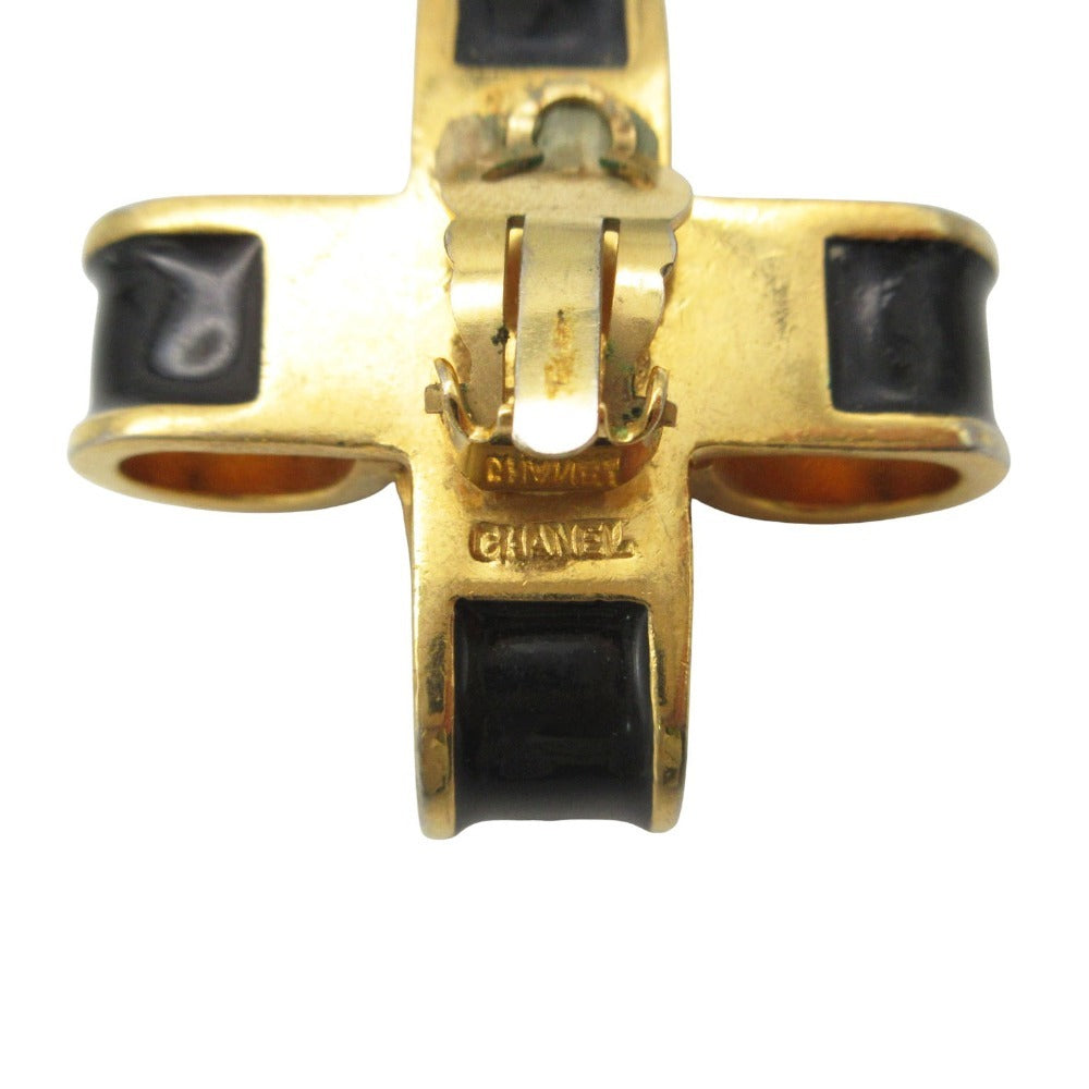 Chanel Black Enamel Bow Clip-On Earring with Faux Pearl, view 3