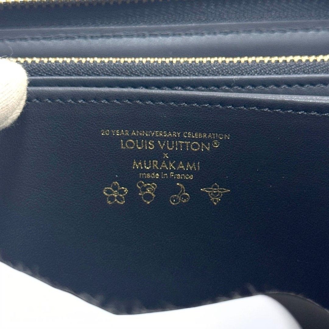 Louis Vuitton × Takashi Murakami Zippy Wallet, view 6