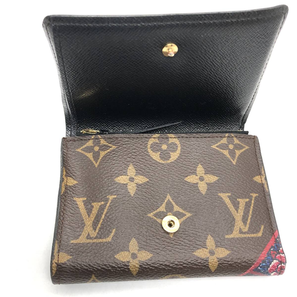 Louis Vuitton × Kansai Yamamoto Portefeuille Victorine M67253, view 4