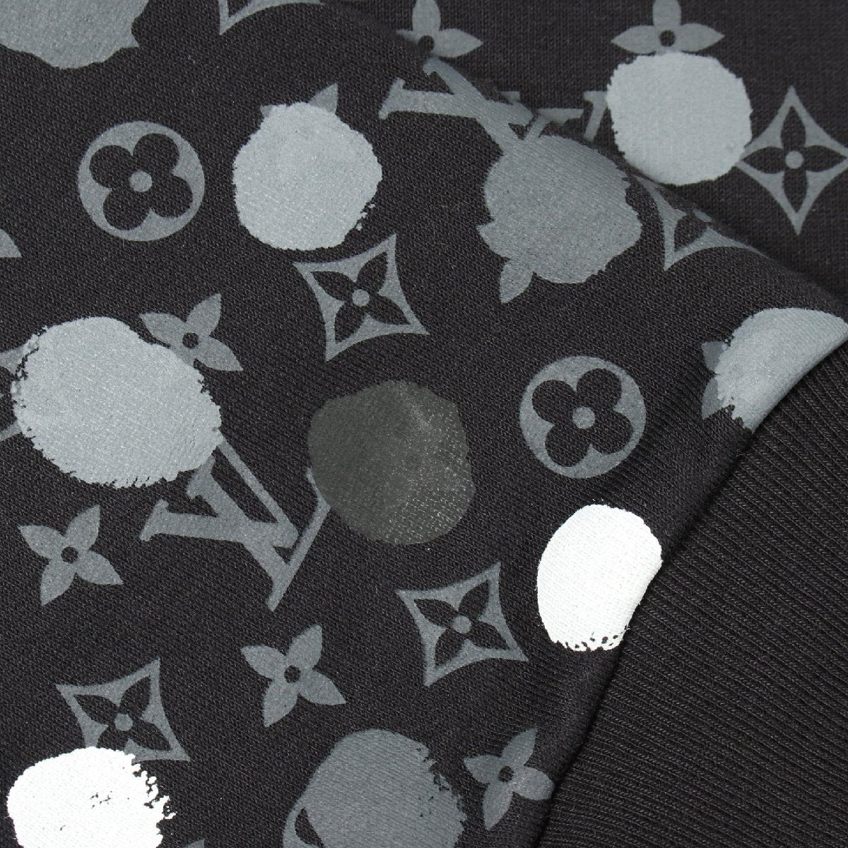 Louis Vuitton × Yayoi Kusama Dots Cotton Sweatshirt RM231H, view 7