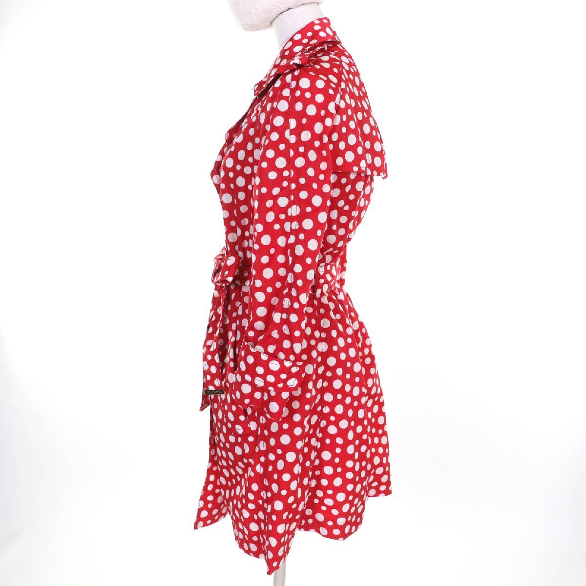 Louis Vuitton × Yayoi Kusama Infinity Dots Trench Coat, view 2