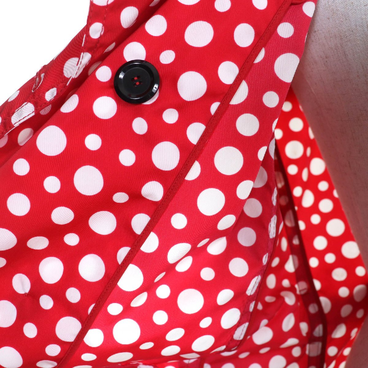 Louis Vuitton × Yayoi Kusama Infinity Dots Trench Coat, view 5