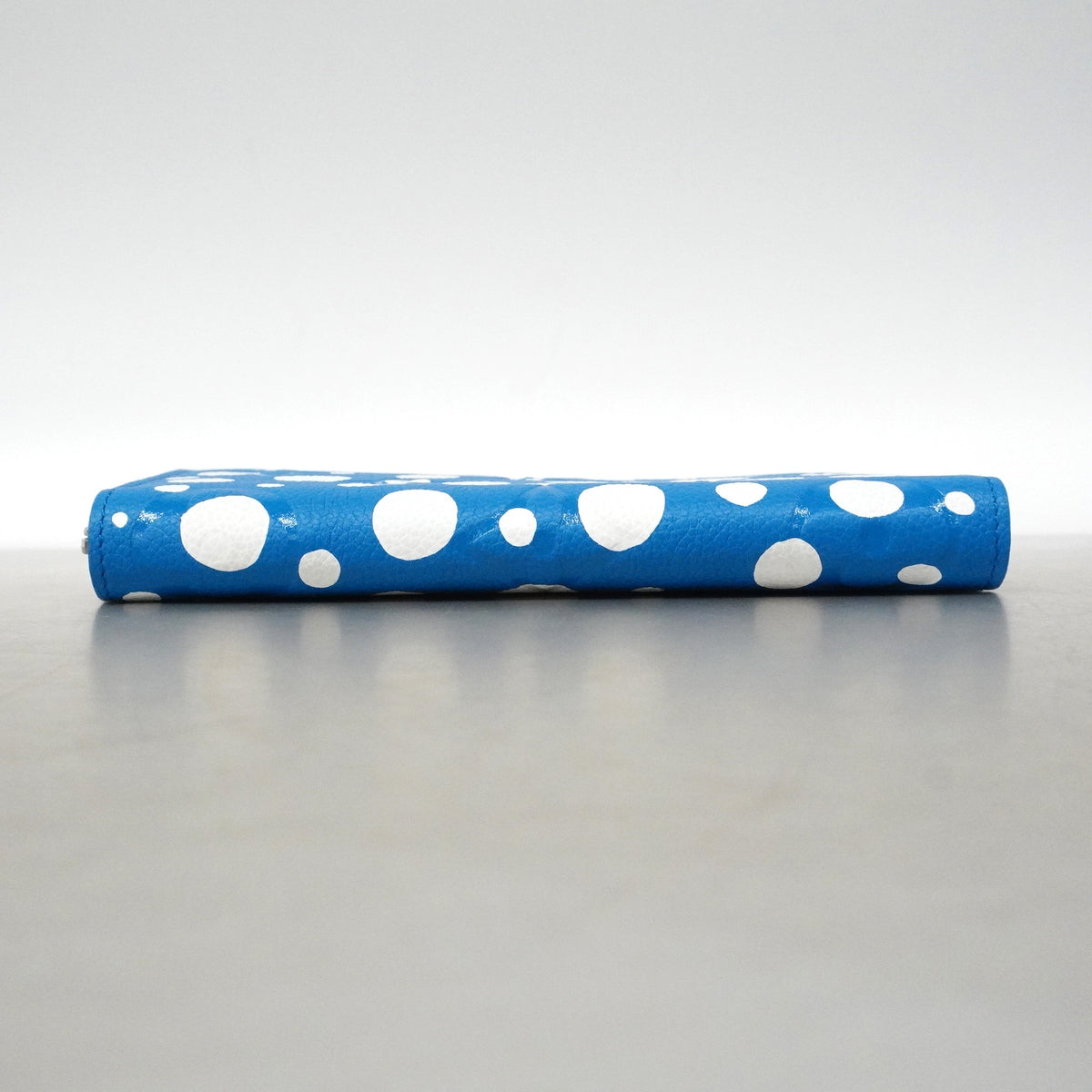 Louis Vuitton × Yayoi Kusama Zippy Wallet M81954, view 3
