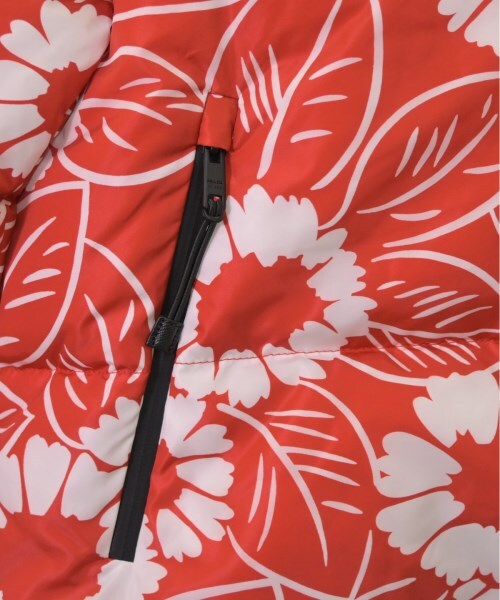 PRADA Milano Red and White Floral Nylon Down Puffer Jacket with Enamel Triangle Plaque, view 6