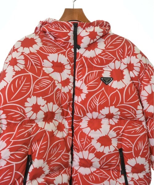 PRADA Milano Red and White Floral Nylon Down Puffer Jacket with Enamel Triangle Plaque, view 7