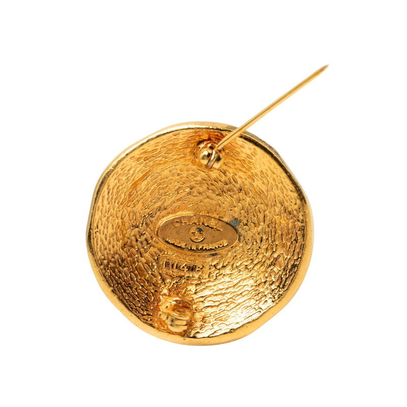 Chanel 31 Rue Cambon Round Brooch, view 3