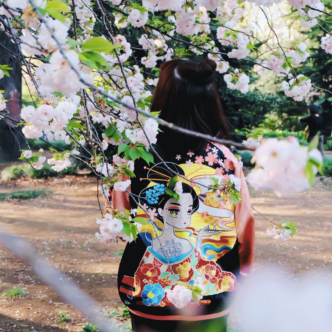 Japanese Yokosuka Jumper スカジャン Geisha 芸者 Oiran 花魁 Maiko 舞子 Kimono Sakura 桜 Sakuran Cherry Blossoms Flowers Anime Moe Sukajan Souvenir Bomber Jacket