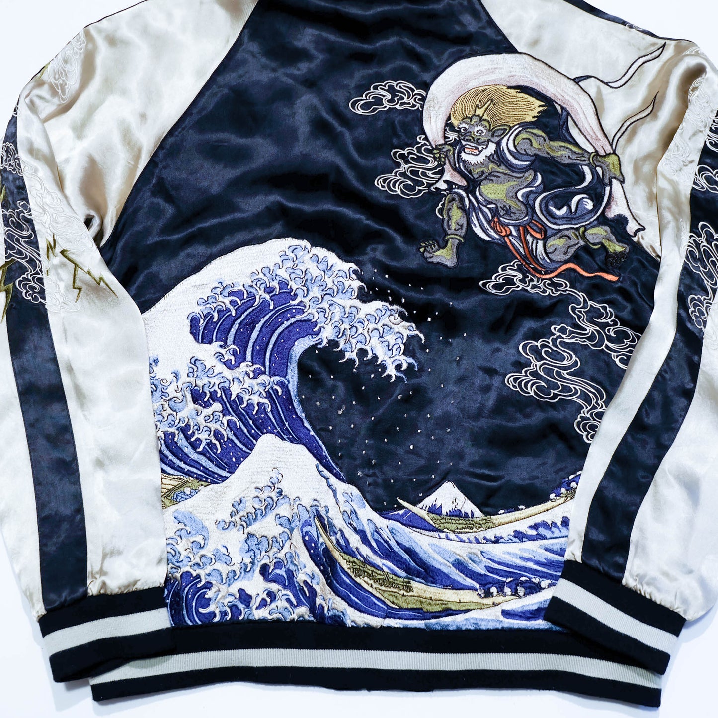 Rare Japanese Oni Wind & Thunder Gods × Great Wave Embroidered Rayon Souvenir Jacket