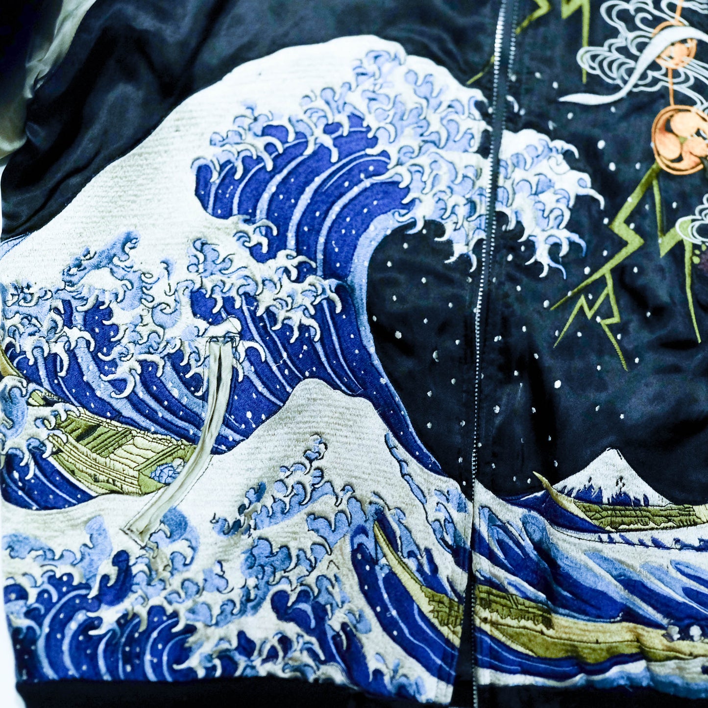 Rare Japanese Oni Wind & Thunder Gods × Great Wave Embroidered Rayon Souvenir Jacket