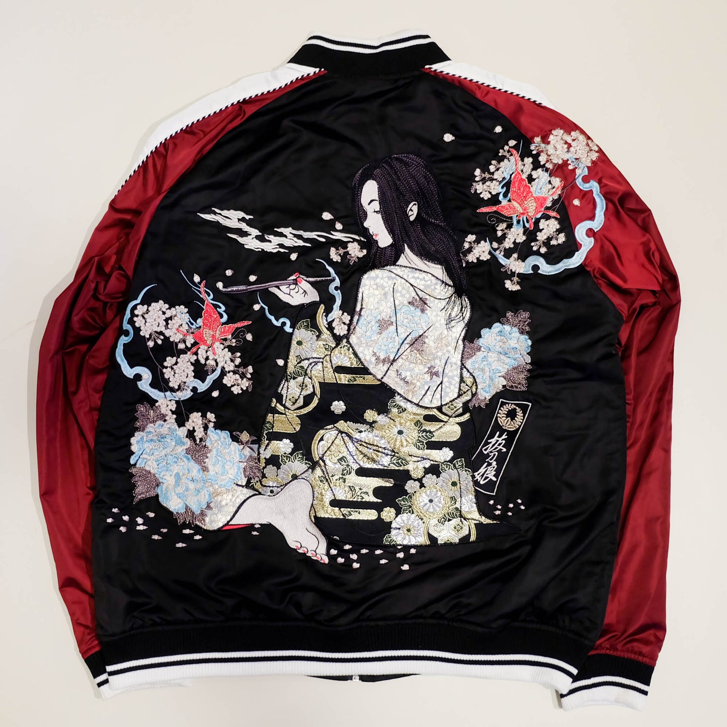 Divine Punishment Dragon & Tiger Sukajan Jacket Japanese Embroidered Souvenir Bomber Jacket – Yakuza Yanki Streetwear Artwear Size XL