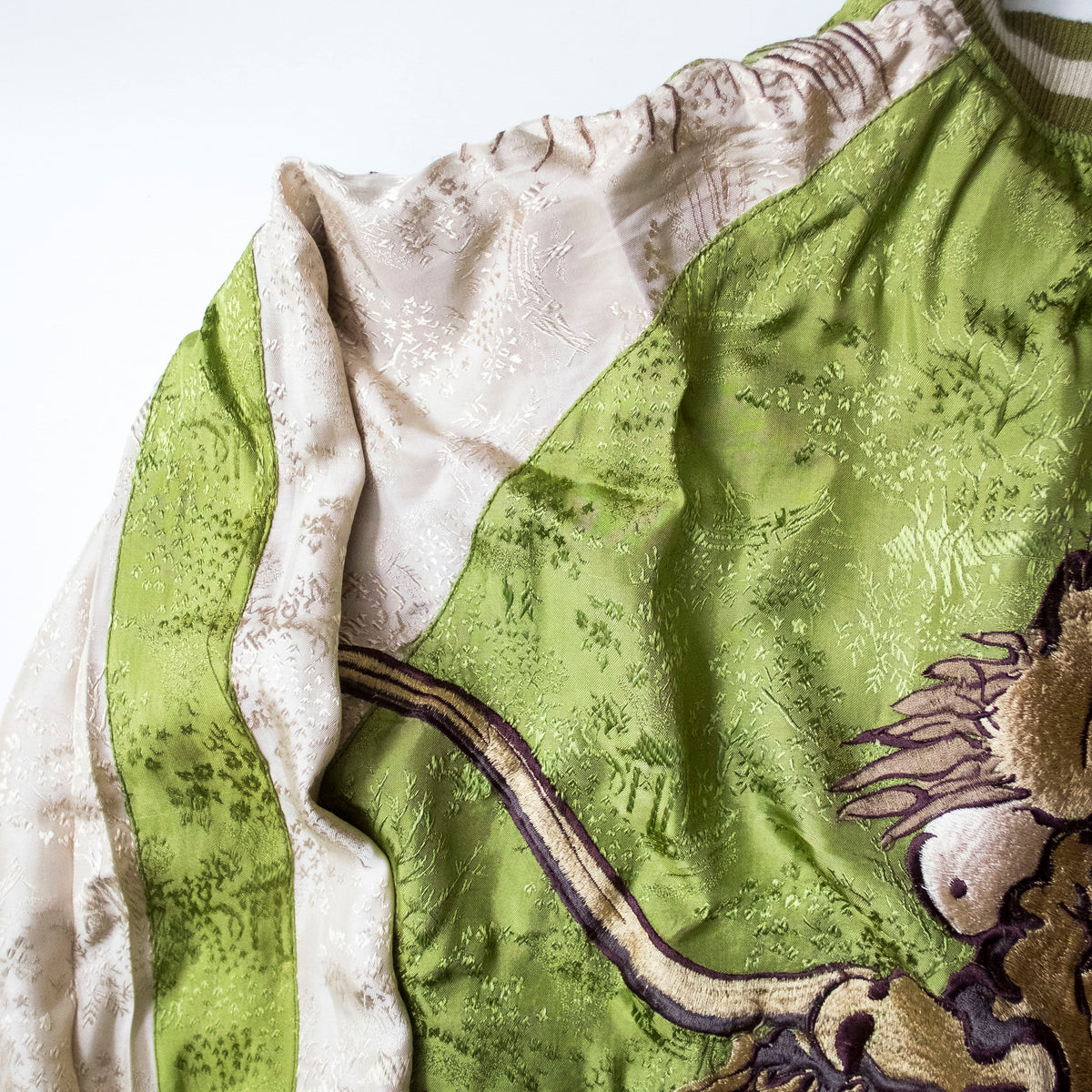 Samurai Ukiyo-e Dragon Reversible Sukajan Jacket Size L | Japanese Nihonga Inspired Souvenir Bomber