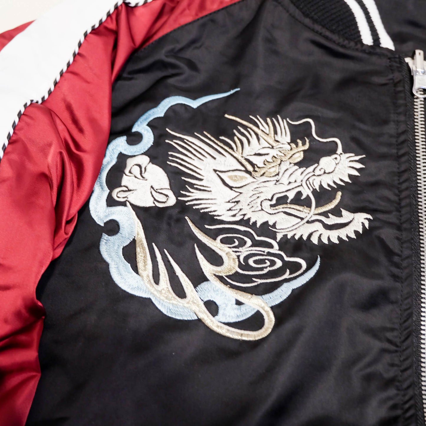 Divine Punishment Dragon & Tiger Sukajan Jacket Japanese Embroidered Souvenir Bomber Jacket – Yakuza Yanki Streetwear Artwear Size XL