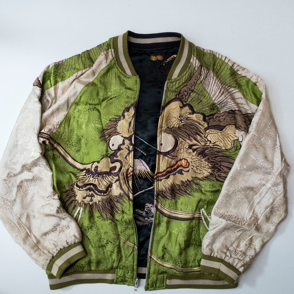 Samurai Ukiyo-e Dragon Reversible Sukajan Jacket Size L | Japanese Nihonga Inspired Souvenir Bomber