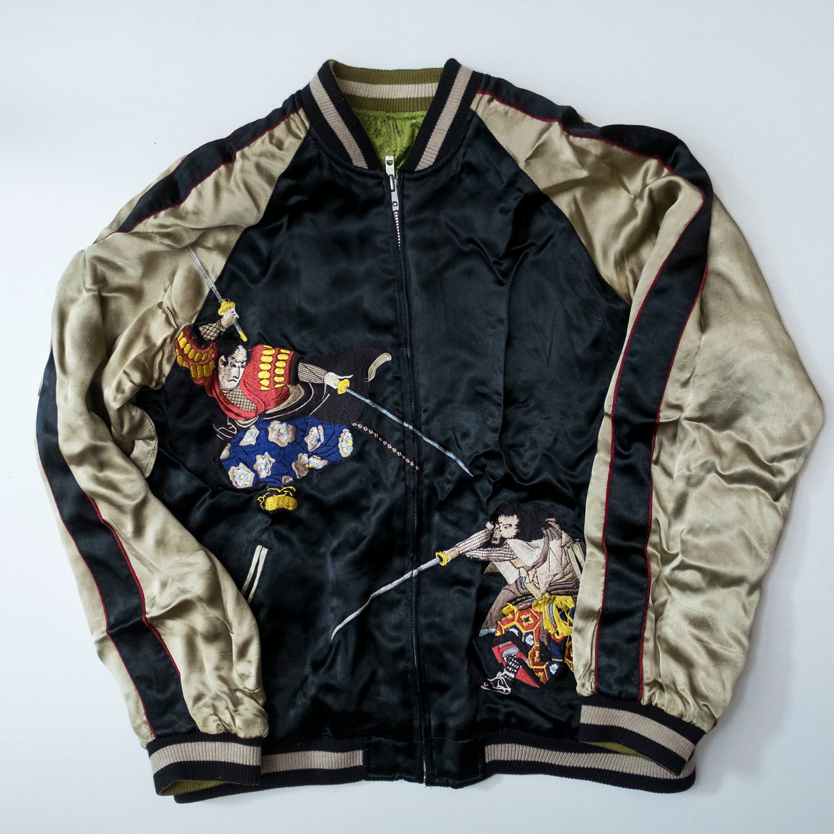 Samurai Ukiyo-e Dragon Reversible Sukajan Jacket Size L | Japanese Nihonga Inspired Souvenir Bomber