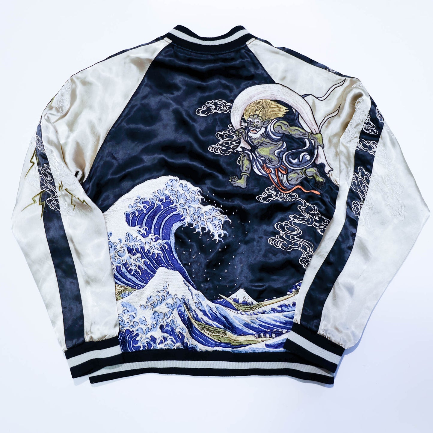 Rare Japanese Oni Wind & Thunder Gods × Great Wave Embroidered Rayon Souvenir Jacket