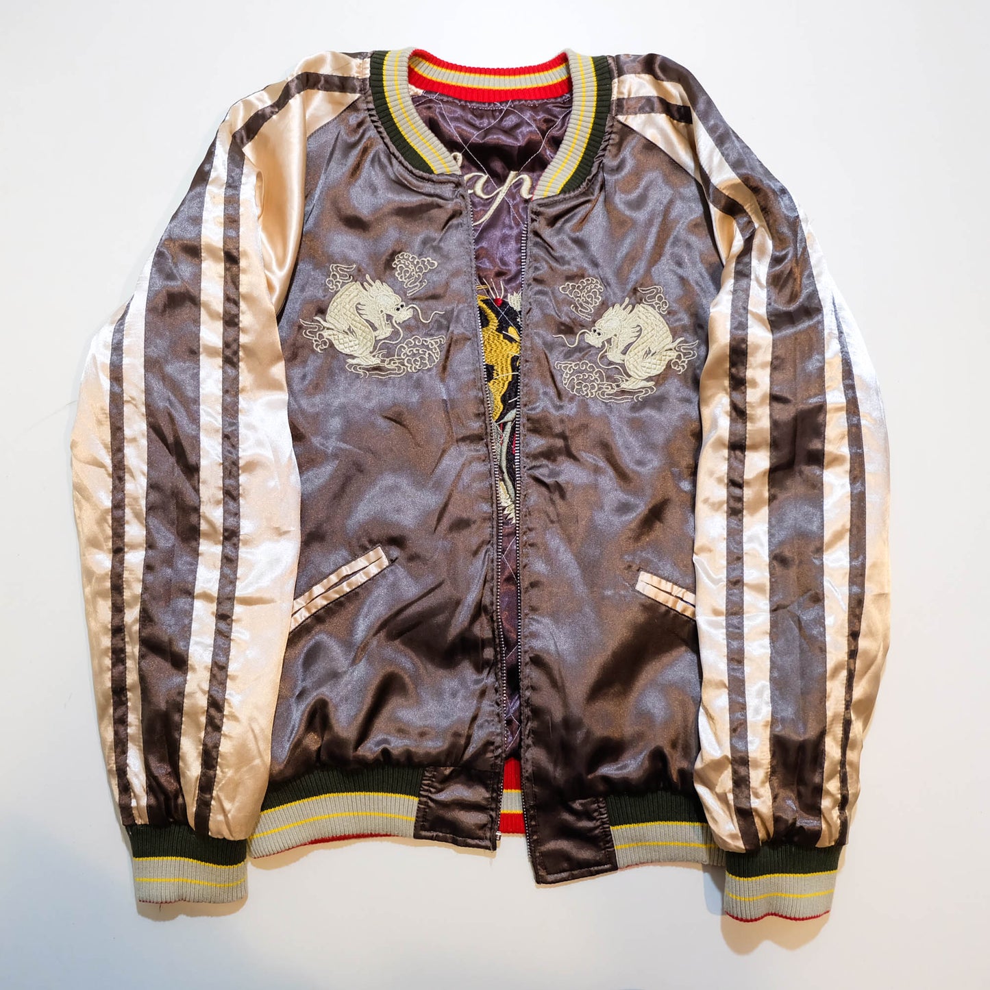 Brown Tiger × Dragon Embroidered Sukajan Jacket Japanese Souvenir Bomber Jacket M-L | Vintage Yokosuka Style Streetwear Wearable Art