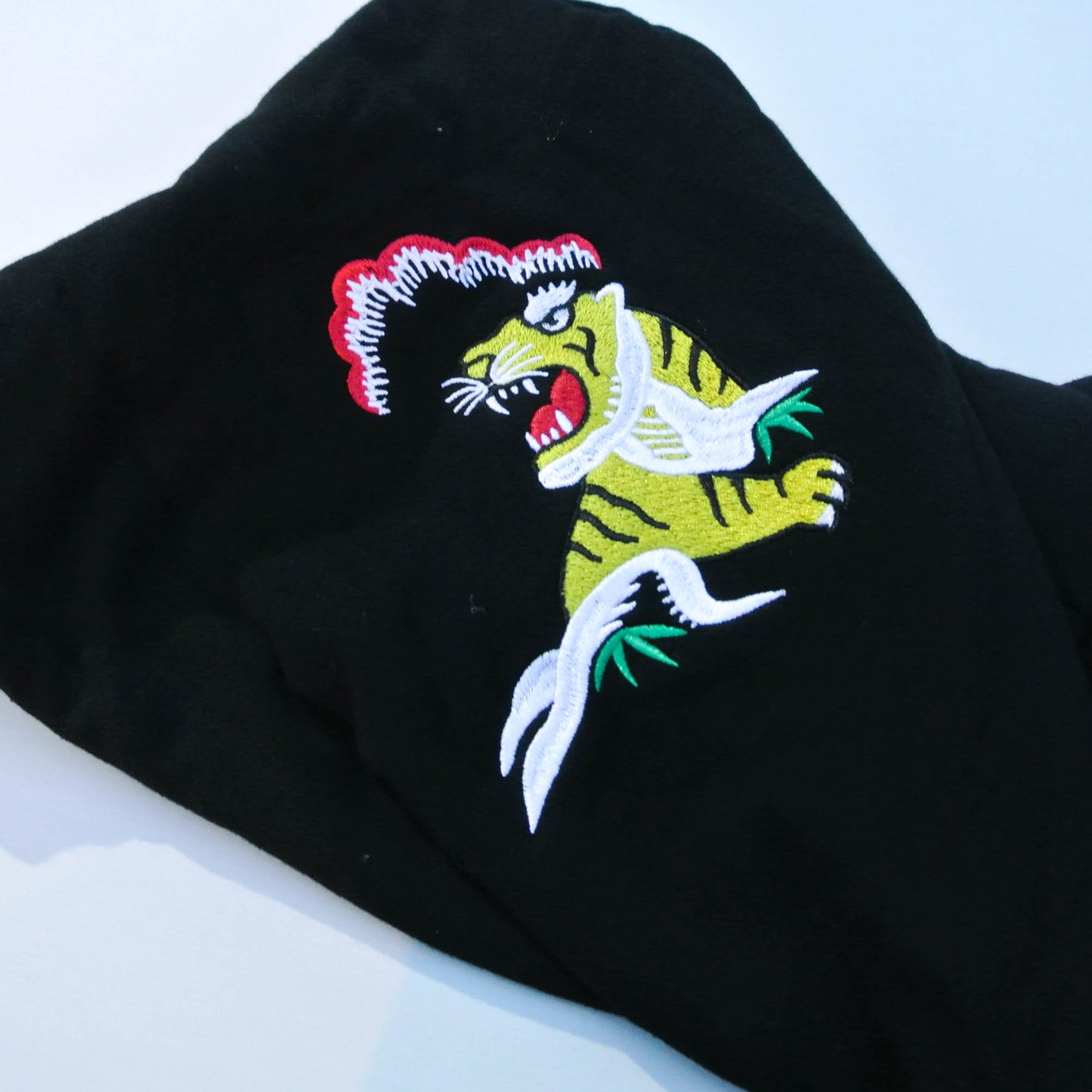 Reason Dragonland Reborn Hoodie Jacket | Japanese Embroidered Tiger & Dragon Sukajan Inspired Streetwear Hoodie Size M