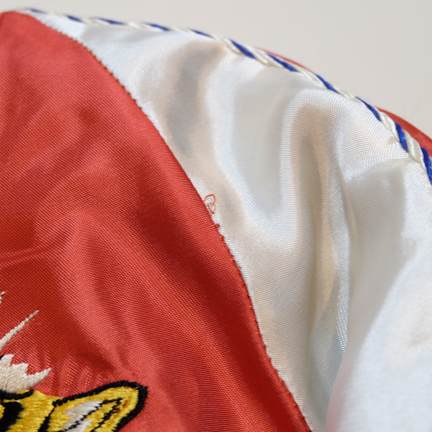 Reminiscence Padded Sukajan Jacket M–L | Japanese Tiger Dragon Eagle Embroidery Quilted Souvenir Bomber Jacket