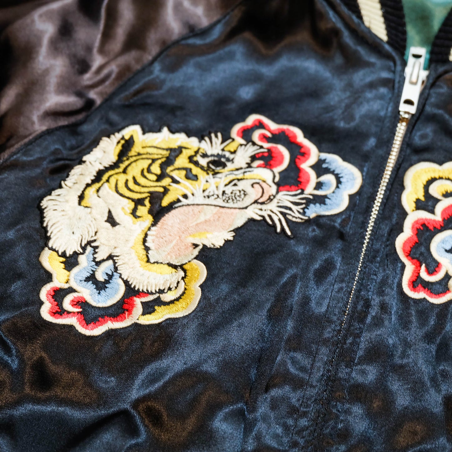 Vintage Japanese Sukajan Jacket Velvet Bomber | Skull Tiger Dragon Hot Rod Embroidery Streetwear Jacket Size S-M