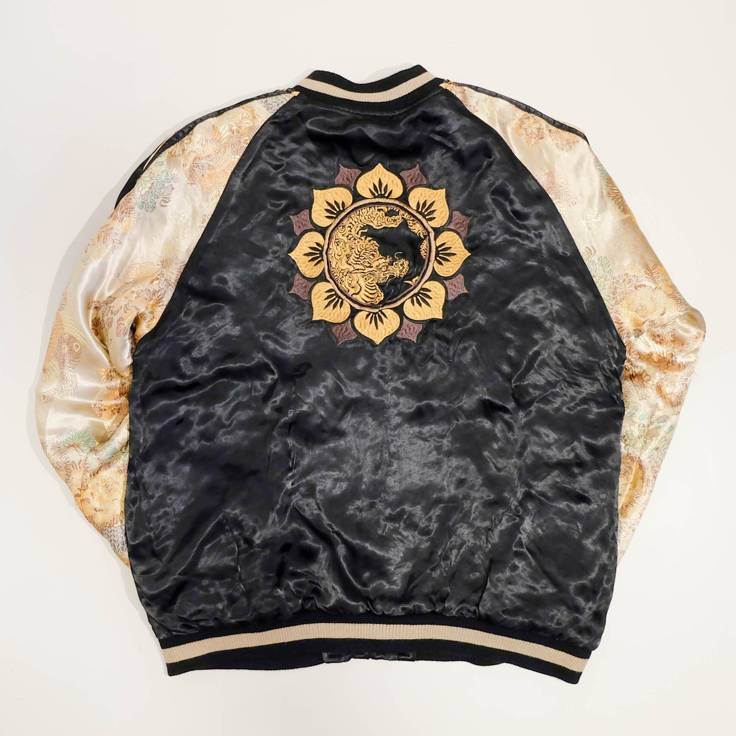 Ryu-Oh Reversible Koi Fish Sukajan Jacket Size L Vintage Japanese Souvenir Bomber | Rising Koi Tattoo Art, Lotus Crest & Brocade Sleeve Wearable Art