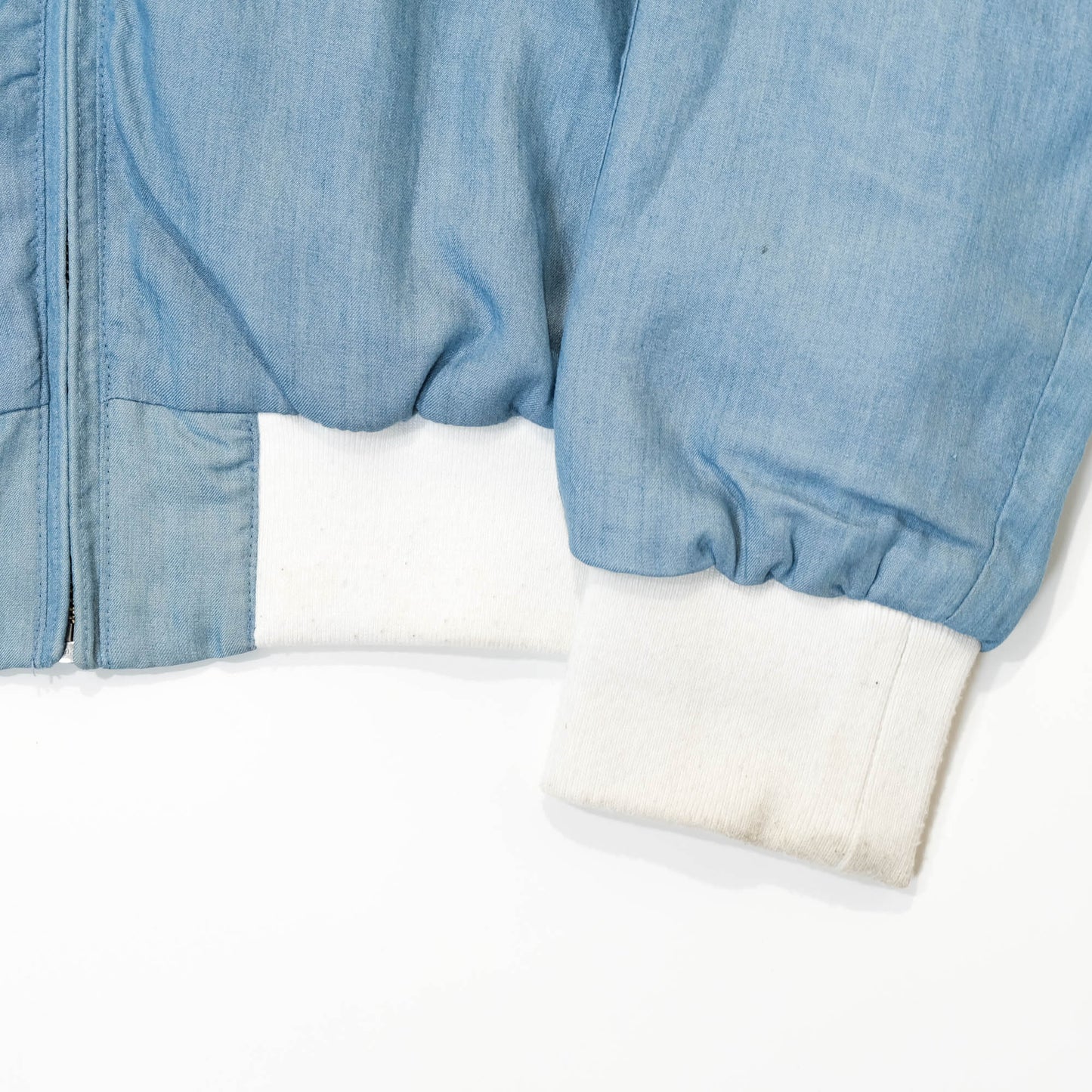 Minimalist Wagara Streetwear Jacket Featuring White Embroidered Tiger Artwork & Classic Japan Souvenir Style
