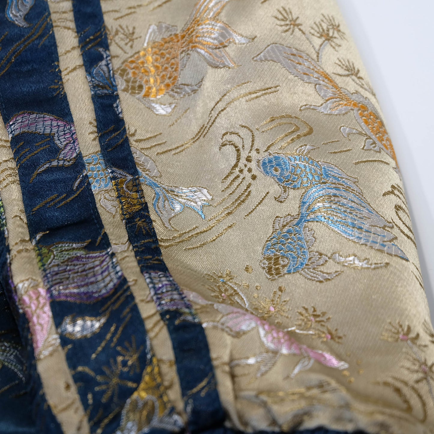 Elegant Japanese Embroidered Jacket Featuring Traditional Kingyo Goldfish, Water Ripples & Edo-Inspired Artwork