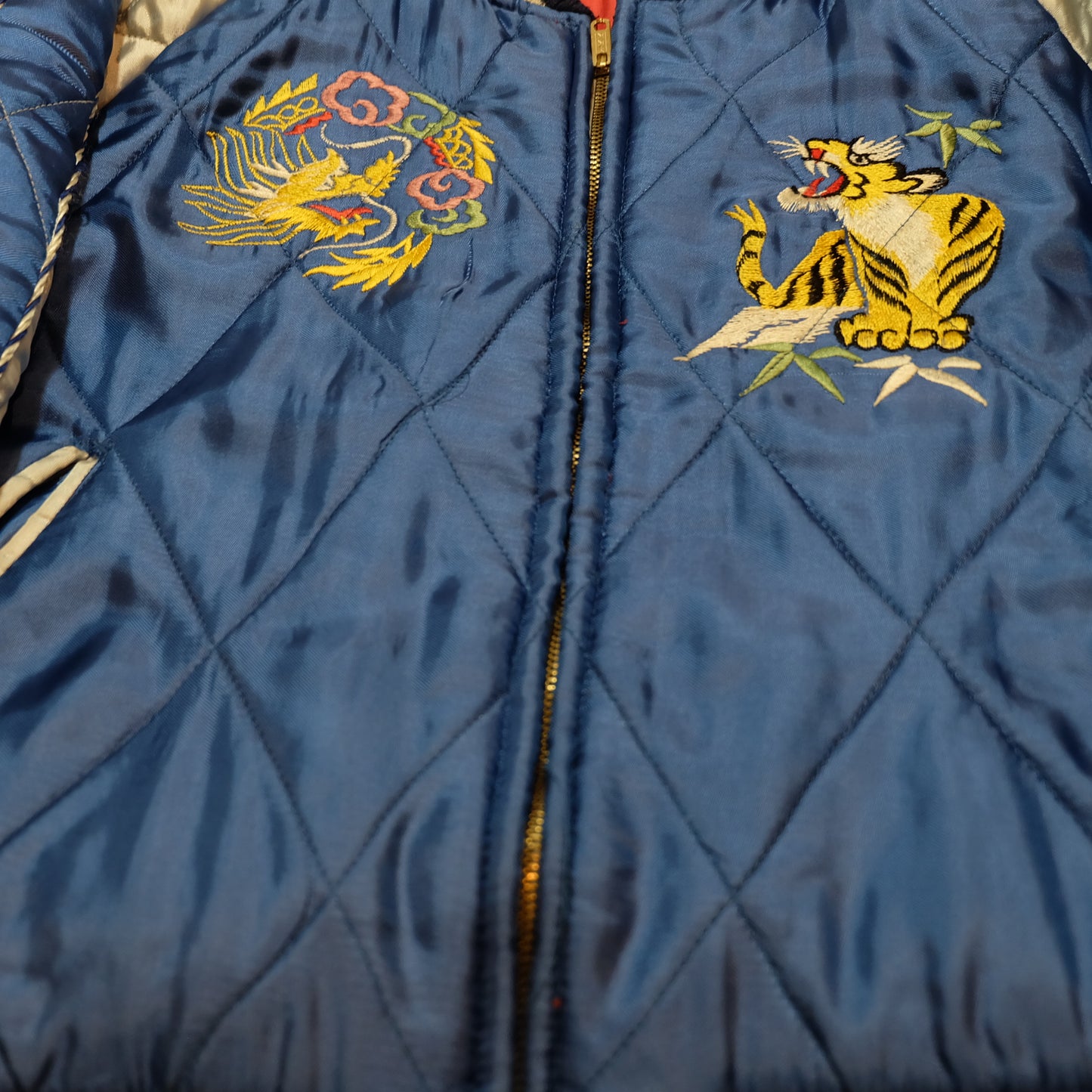 Reminiscence Padded Sukajan Jacket M–L | Japanese Tiger Dragon Eagle Embroidery Quilted Souvenir Bomber Jacket