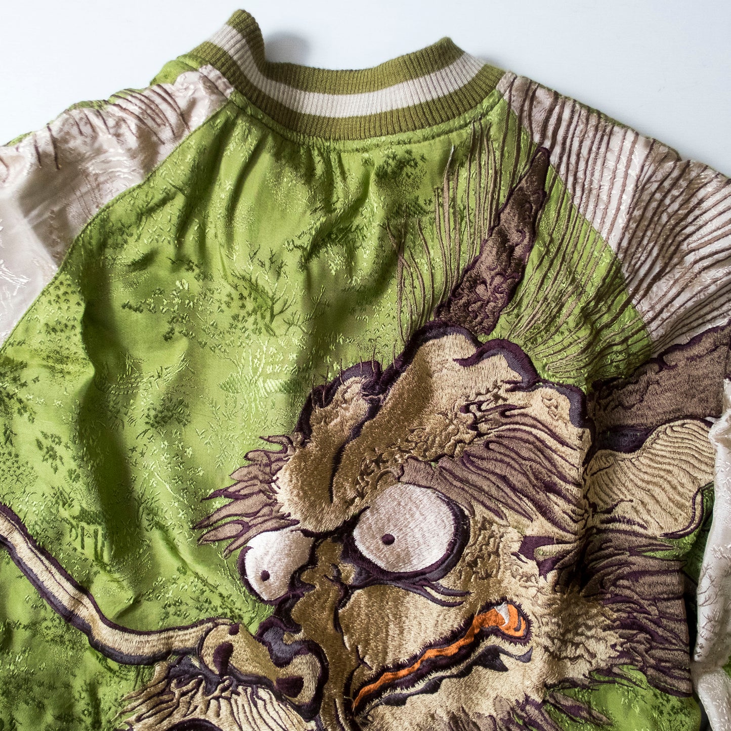 Samurai Ukiyo-e Dragon Reversible Sukajan Jacket Size L | Japanese Nihonga Inspired Souvenir Bomber