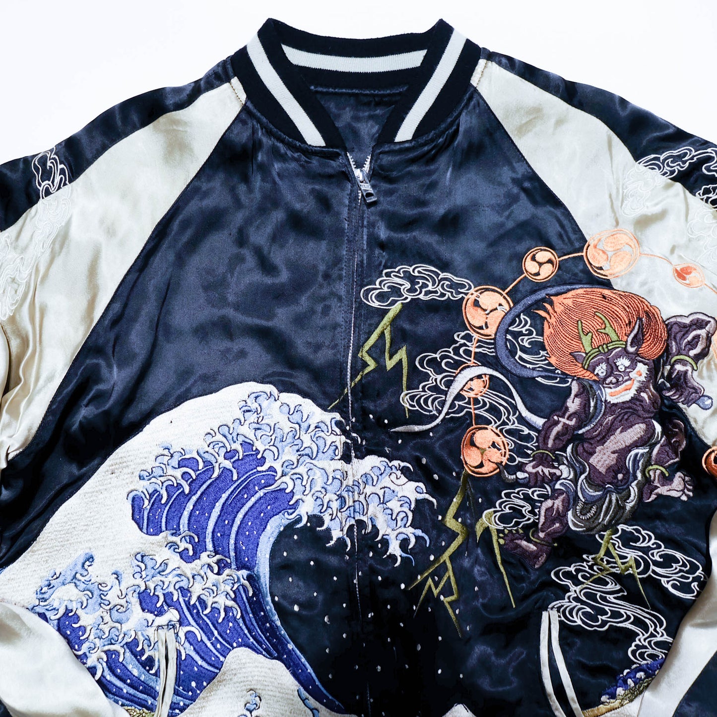 Rare Japanese Oni Wind & Thunder Gods × Great Wave Embroidered Rayon Souvenir Jacket
