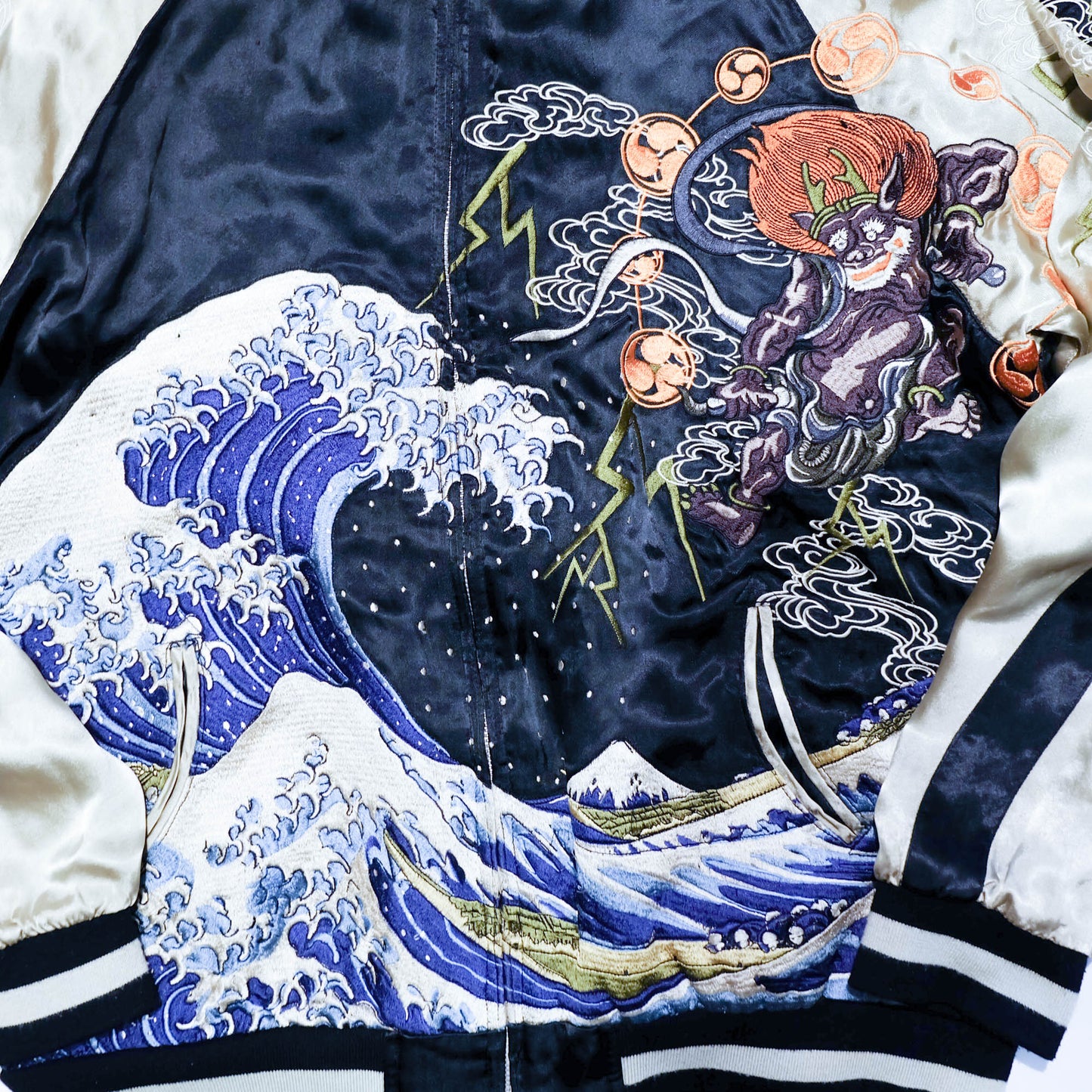 Rare Japanese Oni Wind & Thunder Gods × Great Wave Embroidered Rayon Souvenir Jacket