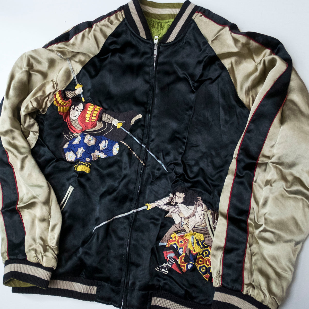 Samurai Ukiyo-e Dragon Reversible Sukajan Jacket Size L | Japanese Nihonga Inspired Souvenir Bomber